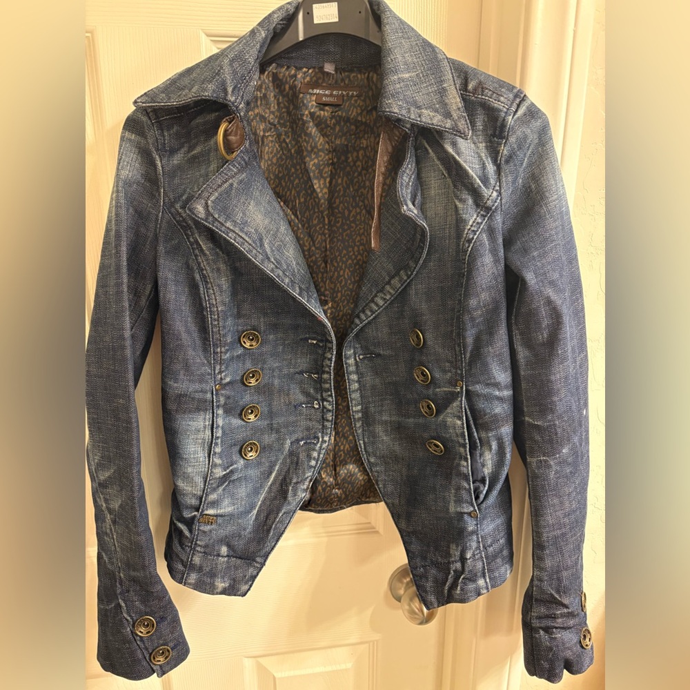 Women's Blue Denim Jacket